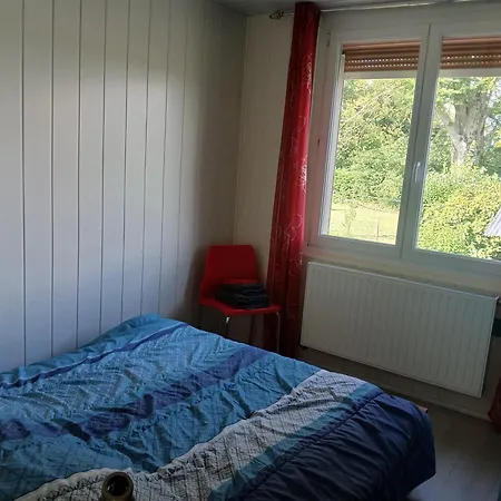 Holiday home Maison Les Carignan Tremblois-les-Carignan